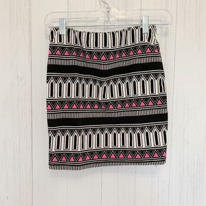 Tally Weijl geometric pencil skirt